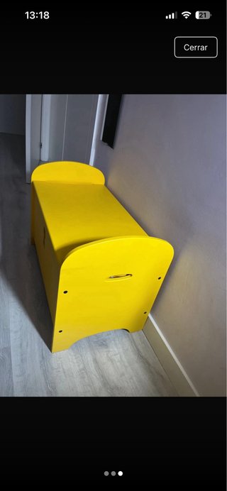 Baúl infantil madera amarillo Ikea