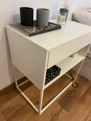 Mesitas de noche modernas metal y madera