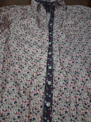 Camisa estampada floral manga larga