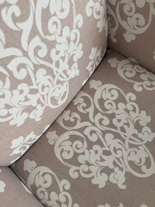 Butaca vintage tela rosa y blanco