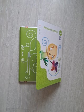 Religión Católica, Brisa Infantil, 3 años