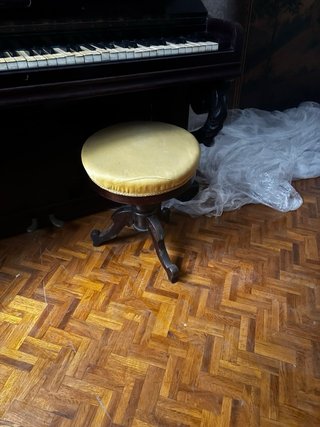 Piano antiguo Louis Azabal S.XIX