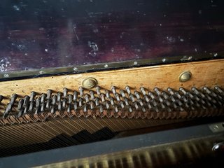 Piano antiguo Louis Azabal S.XIX