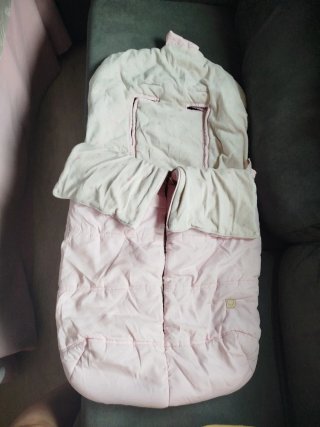 2 Sacos silleta rosa Mayoral,precio por unidad