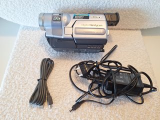 Videocámara Sony DCR-TRV245E PAL Digital8