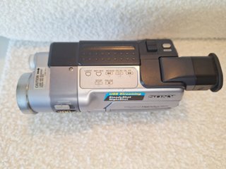Videocámara Sony DCR-TRV245E PAL Digital8