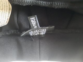 Falda corta negra Bershka Talla S