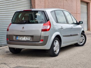 Renault Scenic 1.9 dCi 120CV 6 velocidades