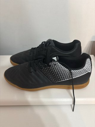 Zapatillas Fútbol Sala Negras y Marrones