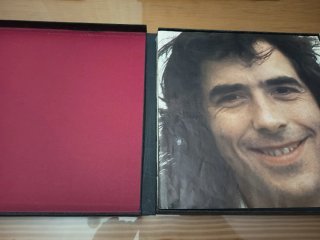 Caja Edición Especial Serrat 12 Anys 3 LPs