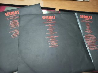 Caja Edición Especial Serrat 12 Anys 3 LPs