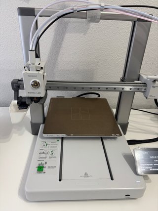 Impresora 3D Bambu Lab A1 con AMS