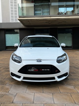 🇺🇸Ford Focus ST 250cv ÚNICO PROPIETARIO FULLHISTORY