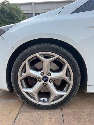 🇺🇸Ford Focus ST 250cv ÚNICO PROPIETARIO FULLHISTORY