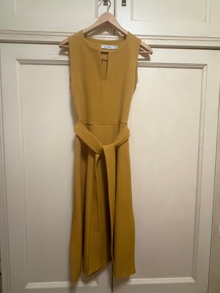 Vestido Pedro del Hierro amarillo mostaza