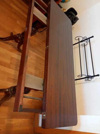 Mesa de comedor extensible de madera