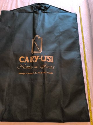 Porta trajes CARY-USI