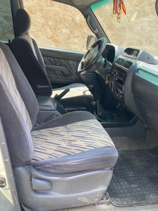 Toyota Land Cruiser 90