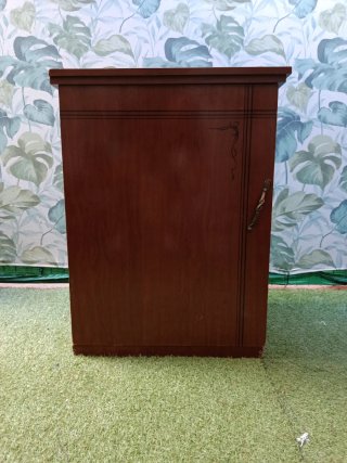 Máquina de coser Alfa antigua