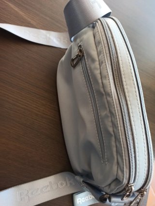 Bolso bandolera Reebok azul