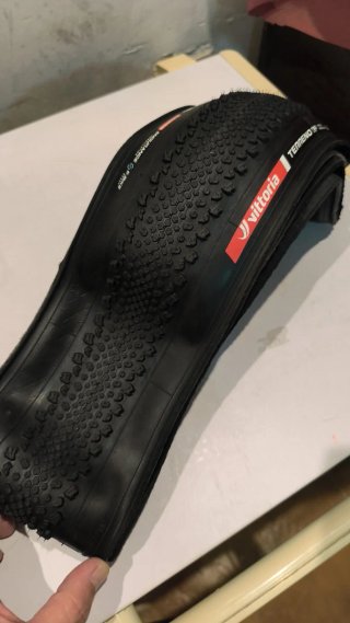 Cubiertas Vittoria Terreno T50 Gravel Nuevas
