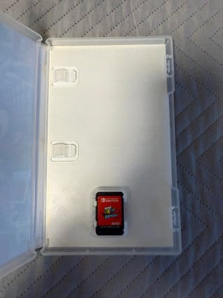 Nintendo Switch OLED (SIN MARIO KART) + Accesorios