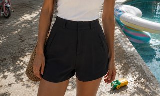 Pantalón corto vestir negro