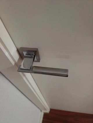 9 Manillas de puerta interiores