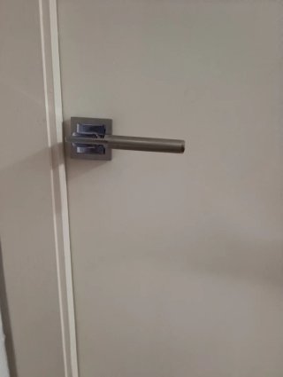 9 Manillas de puerta interiores