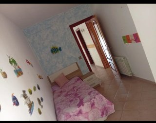 Alquilo habitación simple en blanes  valdoritx.