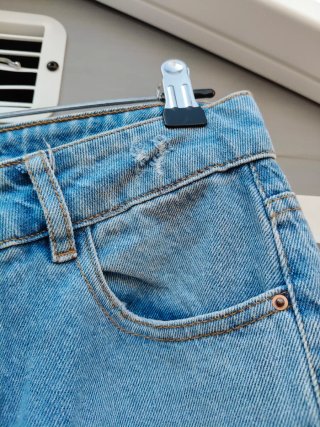 Pantalón vaquero mujer con volantes