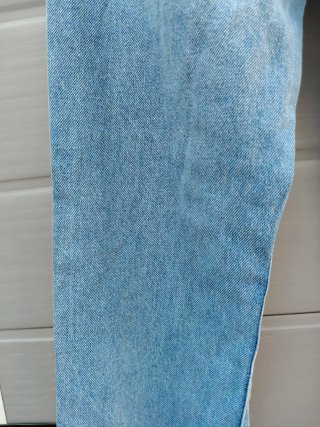 Pantalón vaquero mujer con volantes