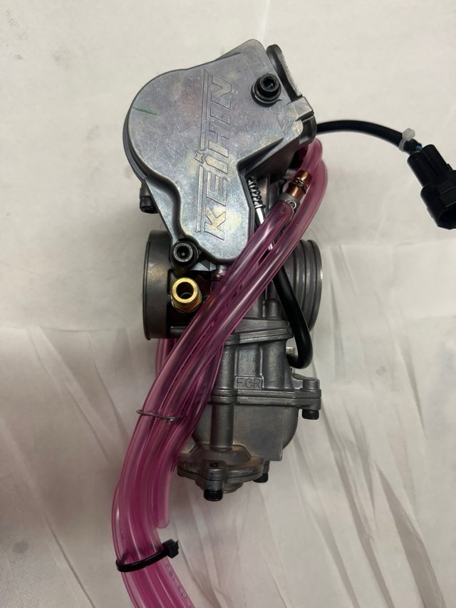 Carburador nuevo original Keihin 41 FCR