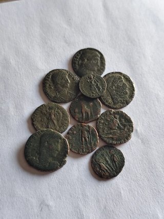 Lote de 10 Monedas Romanas Antiguas