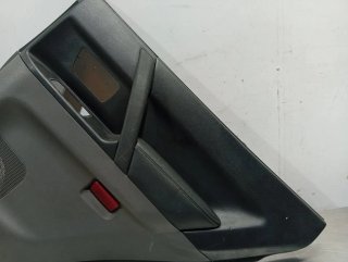 Guarnecido puerta trasera derecha MITSUBISHI