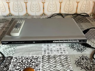 Lote: Reproductor DVD Soundcolor y TDT Sarvo
