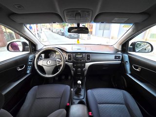 SsangYong Korando 2.0 175CV año 2012