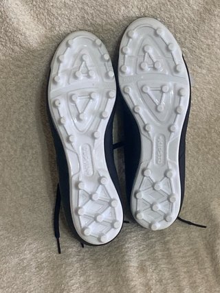 Botas de fútbol negras talla 38