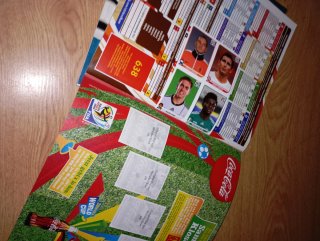 Album Mundial Alemania 2006 y Africa 2010 Panini