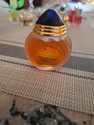 Miniature di Profumi di Varie Marche