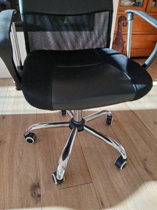 Silla de escritorio Dafne negra