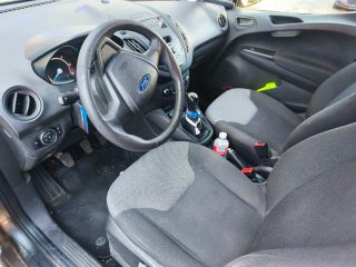 Ford E-Transit Courier 2018
