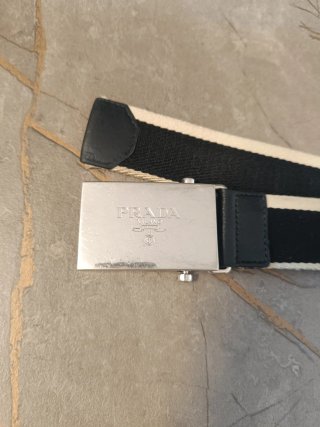 Cintura Prada Beige e Nera