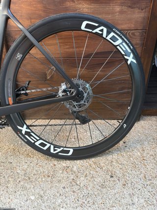Ruedas CADEX Carbono Tubeless