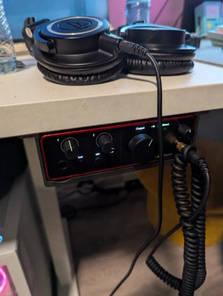 Soporte para Focusrite Scarlett Solo 4ª generación