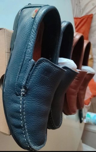 2 Pares Mocasines piel Negro y Marrón