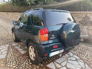 Toyota RAV4 2001
