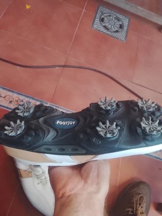 Zapatos de golf blancos sin estrenar