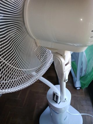 Ventilador de pie Klindo blanco