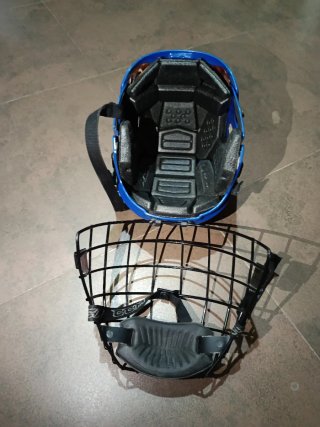 Casco de hockey CCM azul